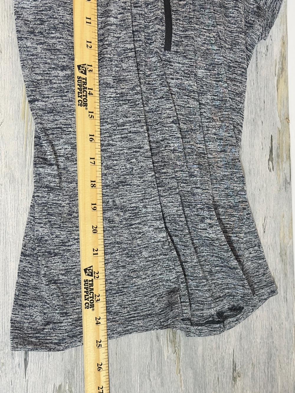 Under Armour Women's Tech Twist 1/2 Zip Pullover | Charcoal Heather Gray Size M - Picture 4 of 9
